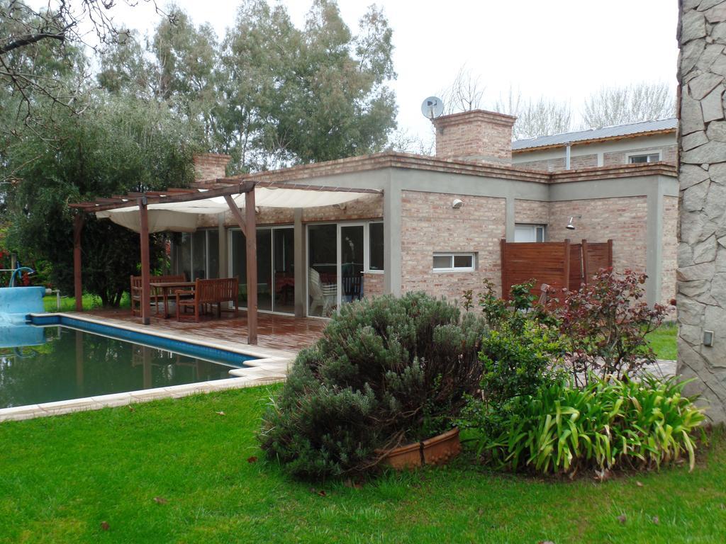 Las Acacias Plottier Extérieur photo